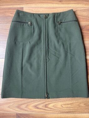 Women's Olive Green Zip-Front Skirt Size 8P
